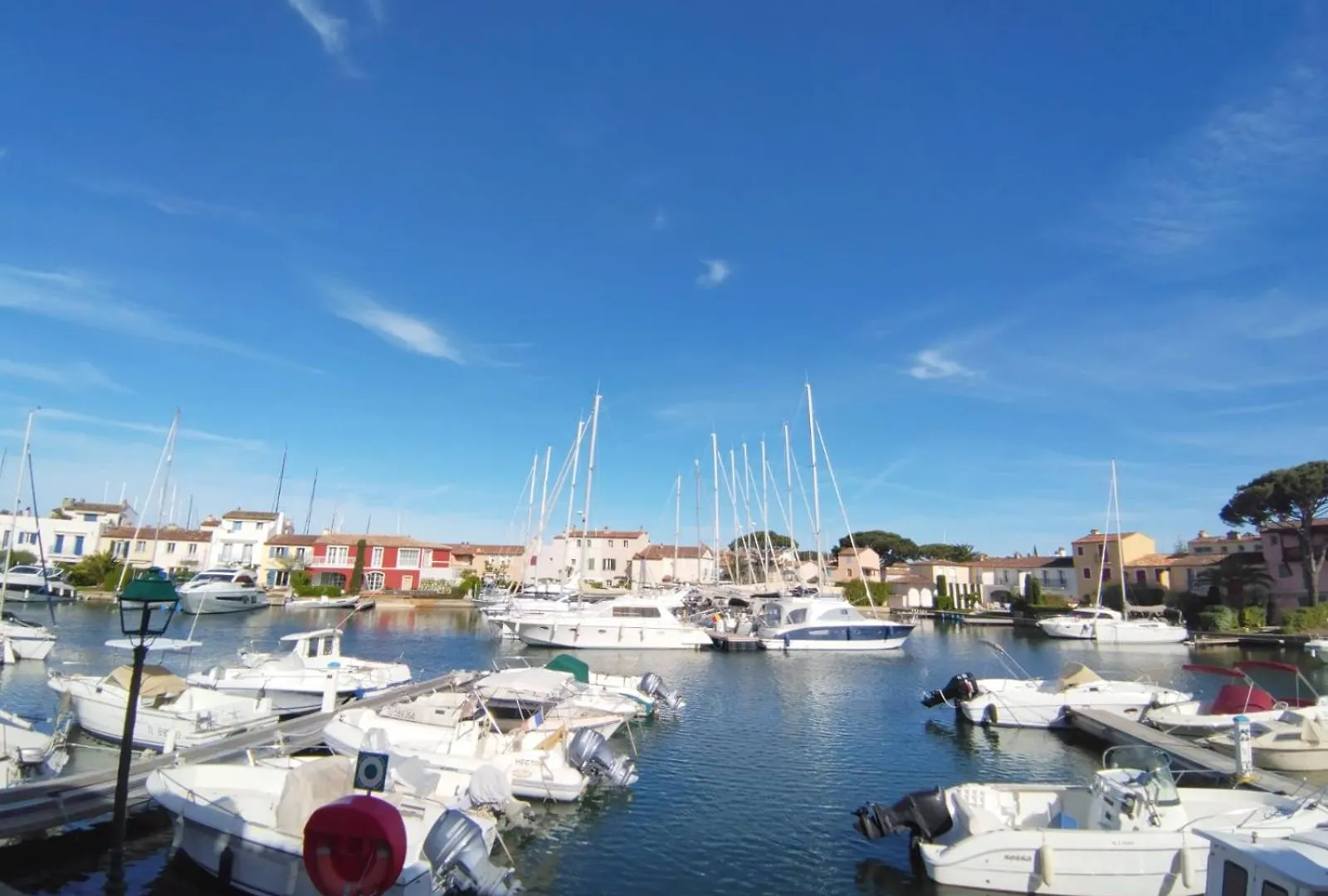 Vue Sur Le Canal De Port Grimaud Appartement