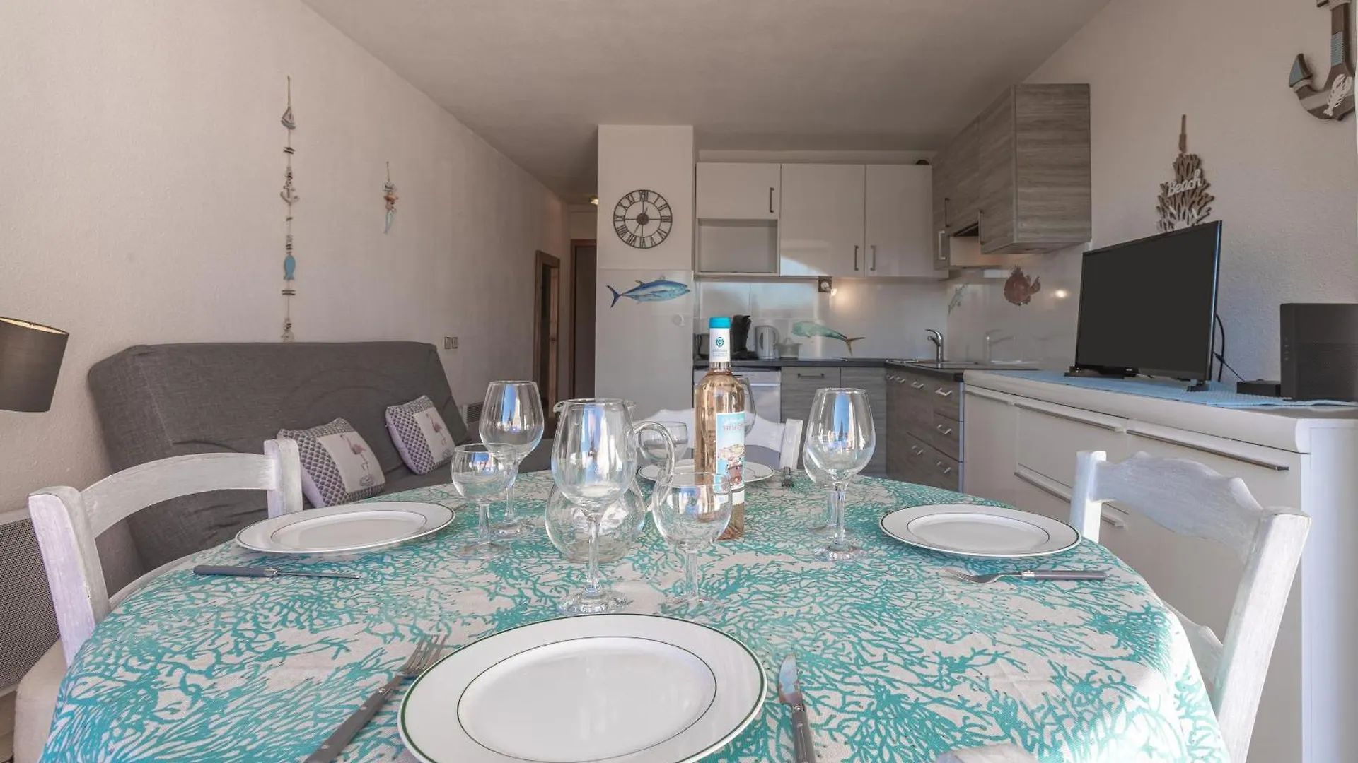 Vue Sur Le Canal De Port Grimaud Appartement